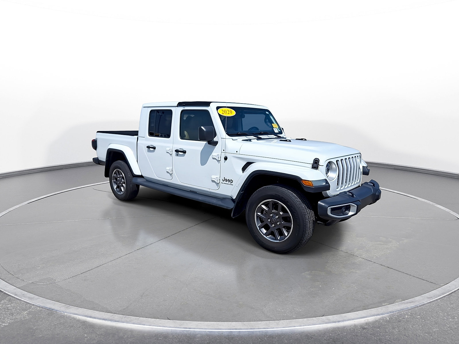 Used 2020 Jeep Gladiator Overland AWD/4WD image 2