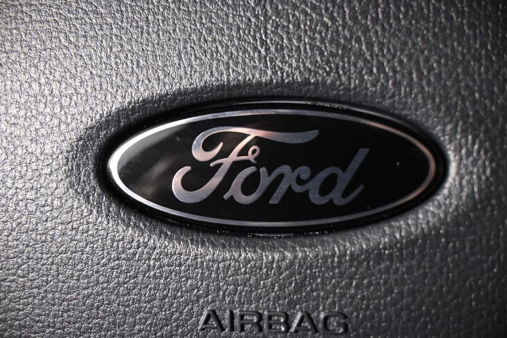 Used 2025 Ford F150 Raptor image 40