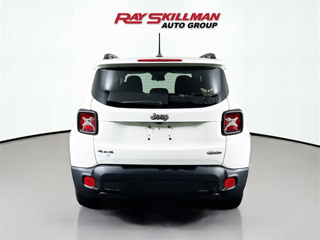 Used 2016 Jeep Renegade Latitude image 6