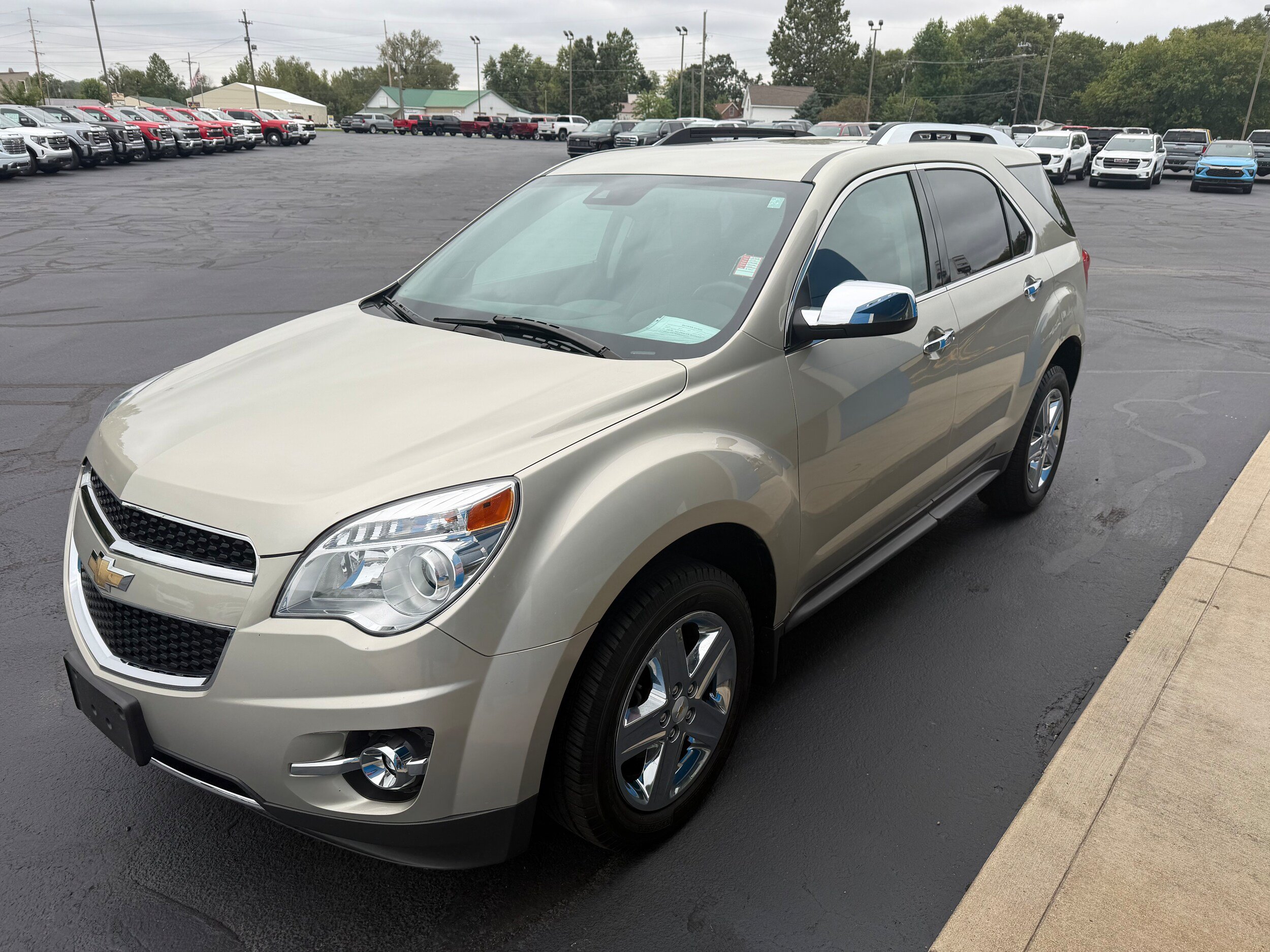Used 2015 Chevrolet Equinox LTZ FWD image 9
