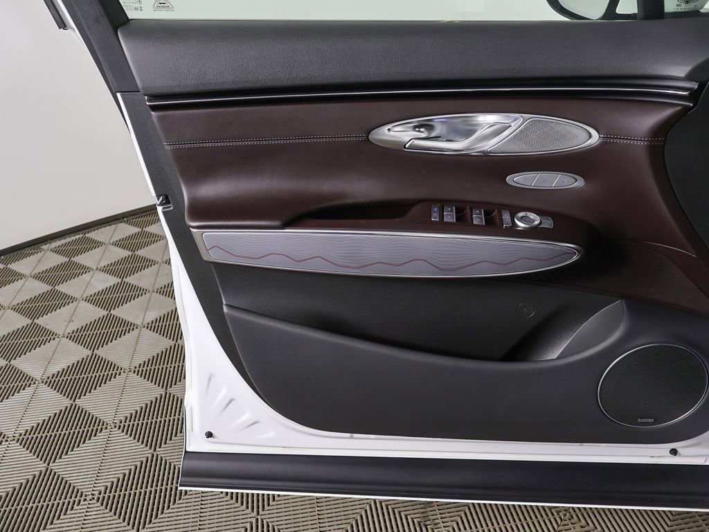 Used 2023 Genesis GV70 2.5T Advanced w/ Advanced Package image 24