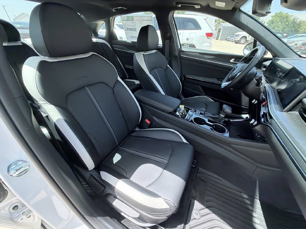 New 2026 Kia K5 GT-Line w/ GT-Line Premium Package FWD image 27