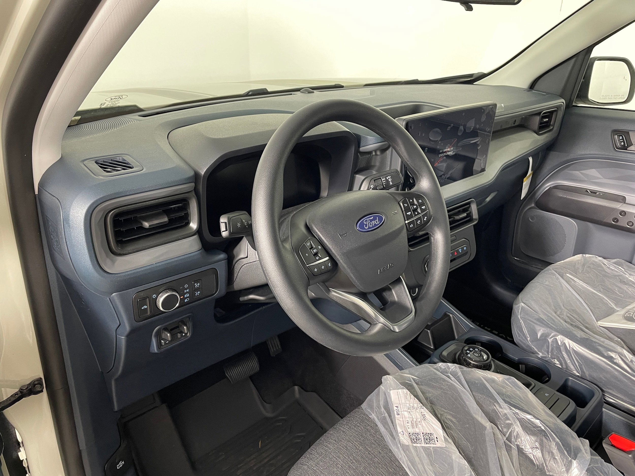 New 2025 Ford Maverick XLT w/ Black Appearance Package image 2
