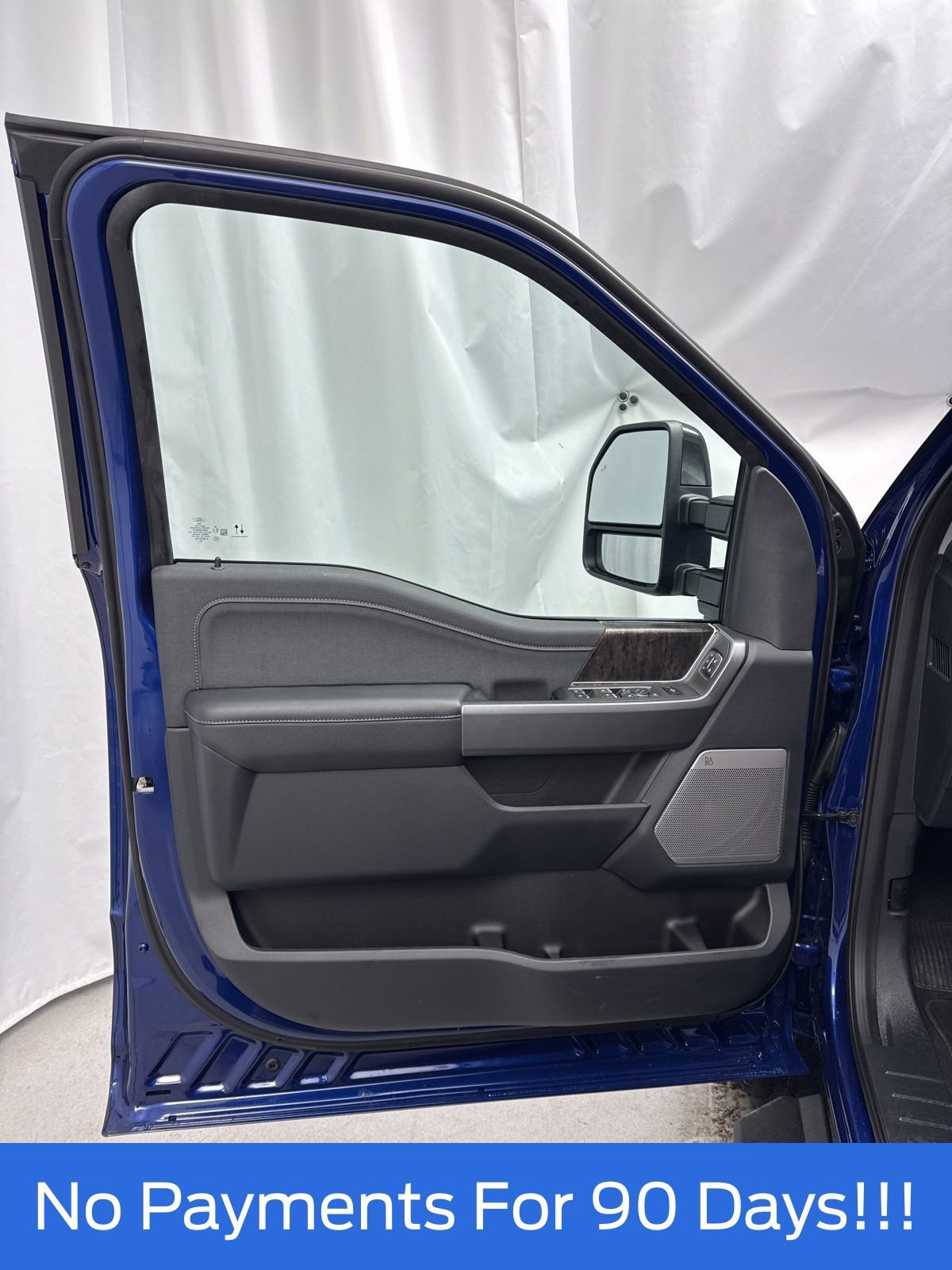 New 2026 Ford F250 Lariat w/ Black Appearance Package image 14