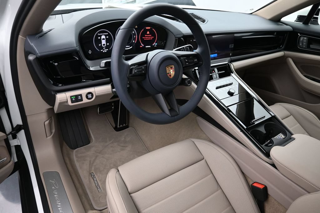 New 2026 Porsche Panamera 4 AWD/4WD image 4