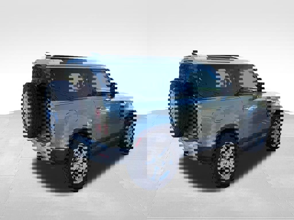 Used 2021 Land Rover Defender 90 First Edition image 7