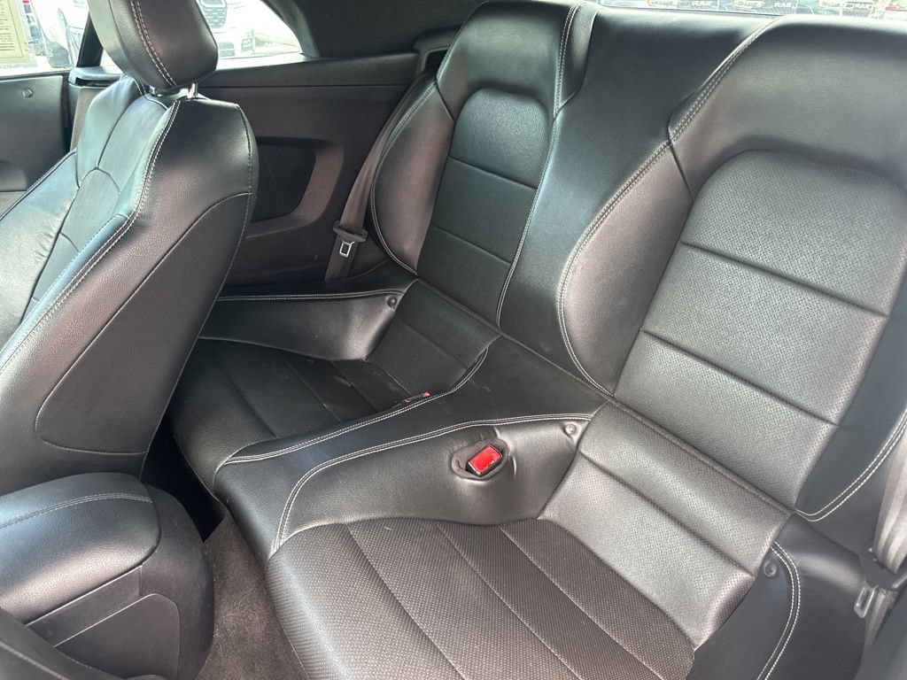 Used 2018 Ford Mustang GT Premium w/ GT Performance Package RWD image 25