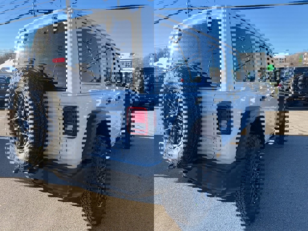 New 2026 Jeep Wrangler Sport S image 7