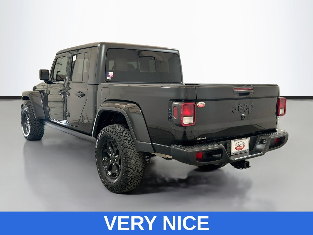 Used 2023 Jeep Gladiator Sport AWD/4WD image 6