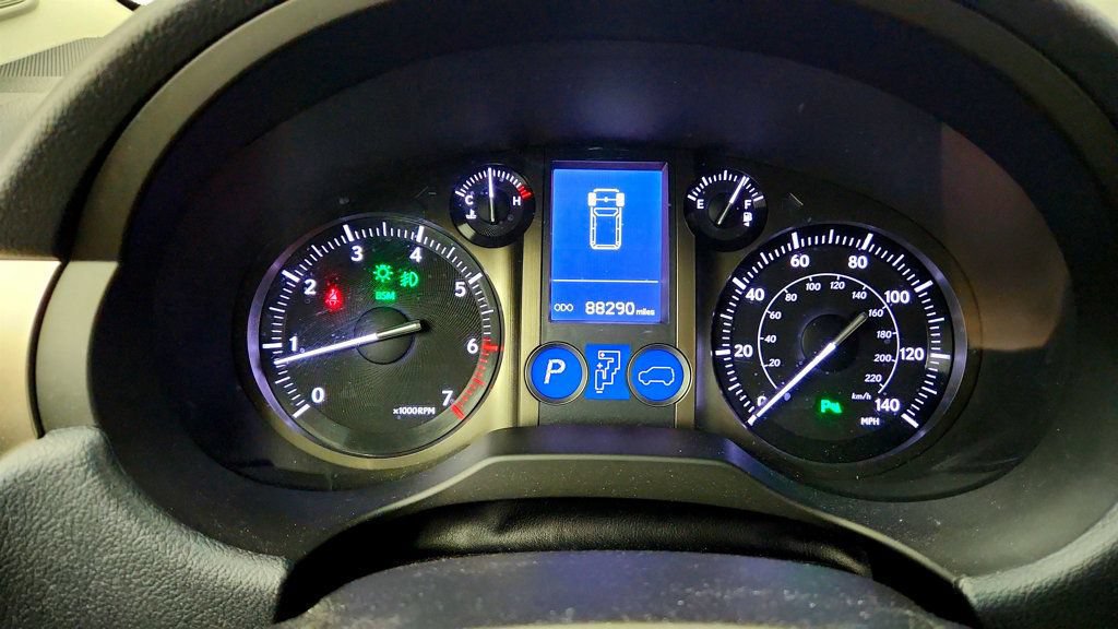 Used 2018 Lexus GX 460 Premium w/ Premium Package AWD/4WD image 15