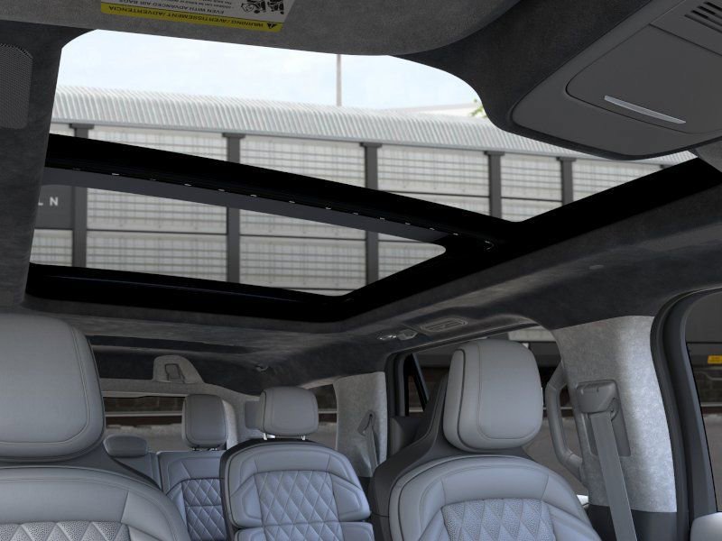 New 2026 Lincoln Navigator Black Label AWD/4WD image 22