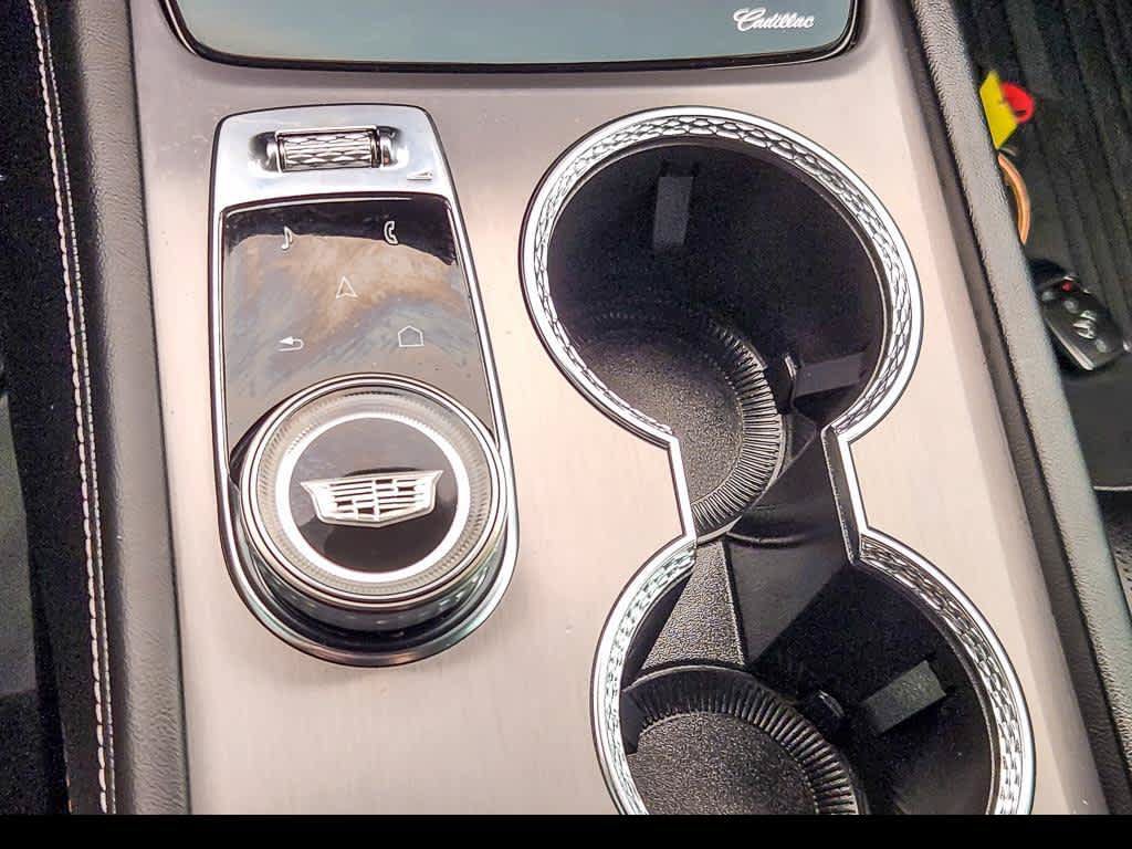 Certified 2026 Cadillac Vistiq Sport w/ LPO, Floor Liner Package AWD/4WD image 20