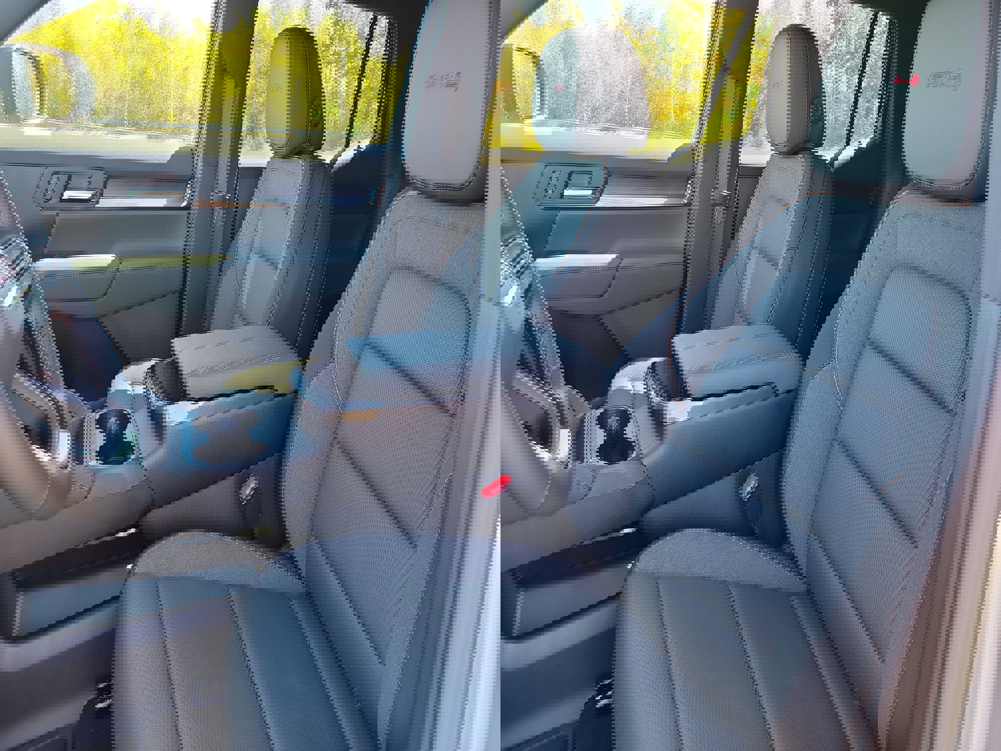 New 2026 GMC Terrain AT4 w/ Convenience Package III image 4