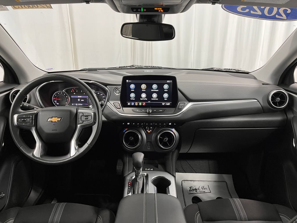Used 2023 Chevrolet Blazer LT w/ Convenience Package AWD/4WD image 2