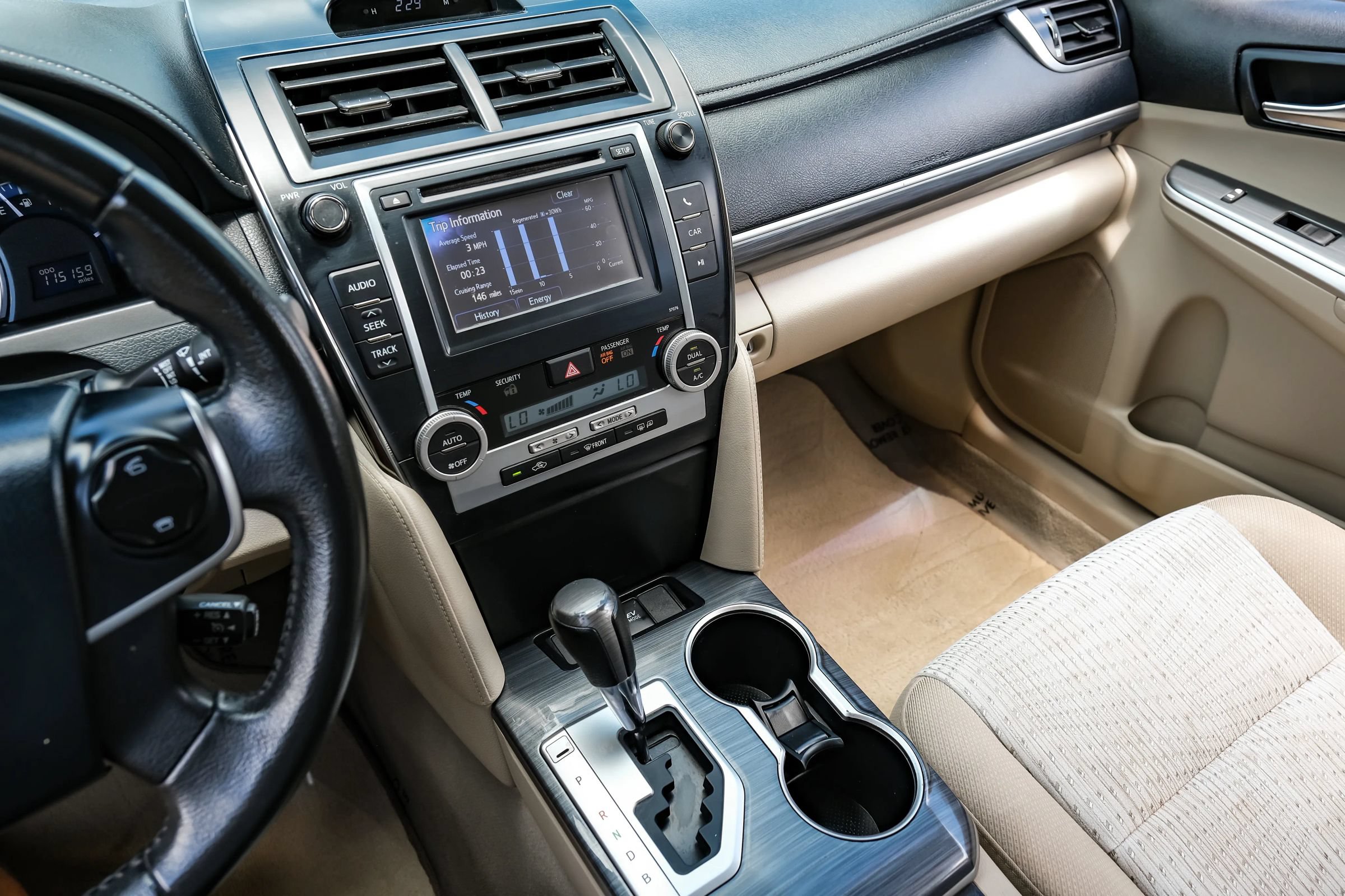 Used 2013 Toyota Camry XLE FWD image 24