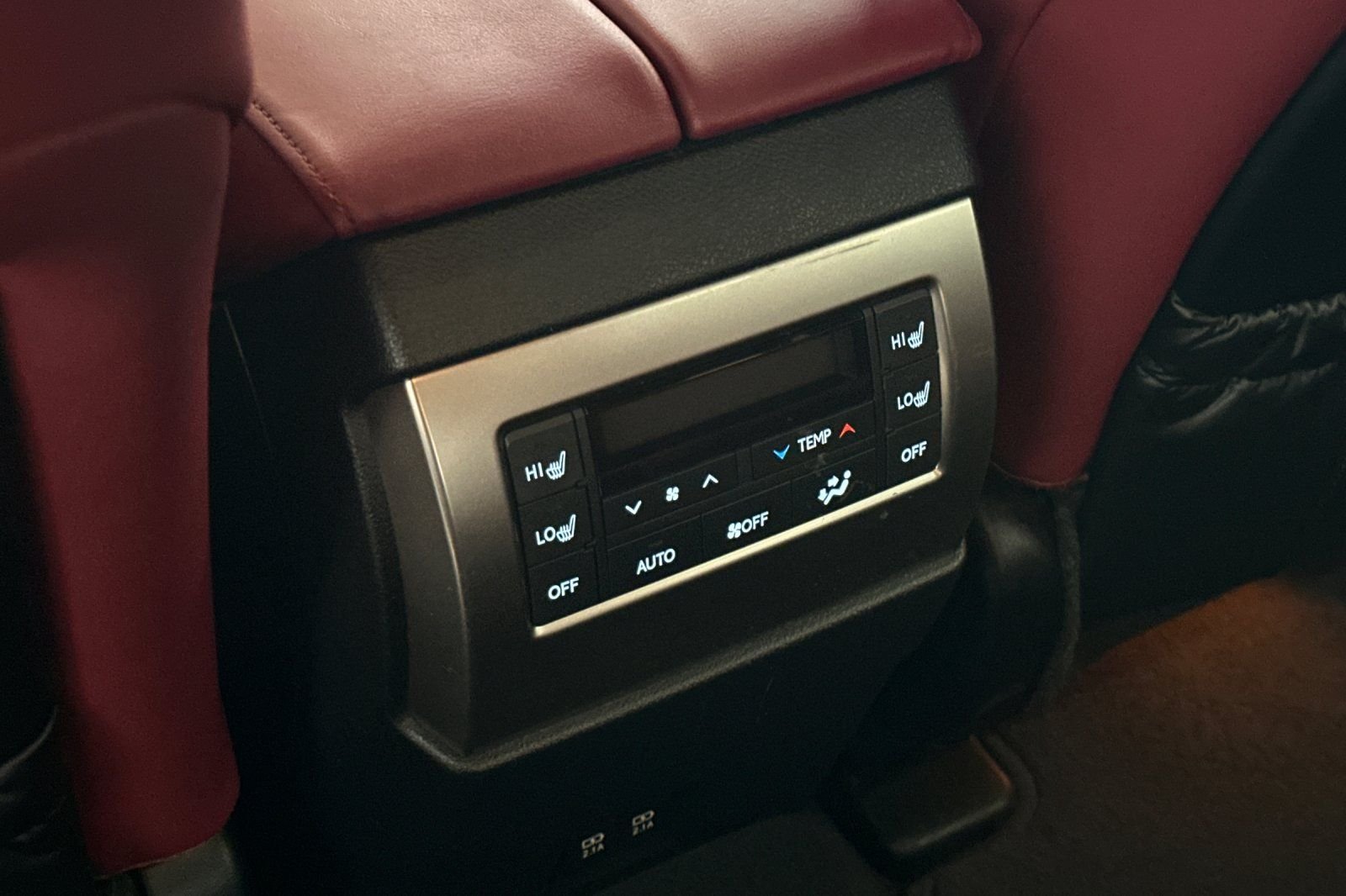 Used 2022 Lexus GX 460 Premium w/ Accessory Package AWD/4WD image 14