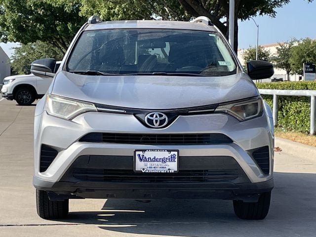 Used 2016 Toyota RAV4 LE FWD image 7