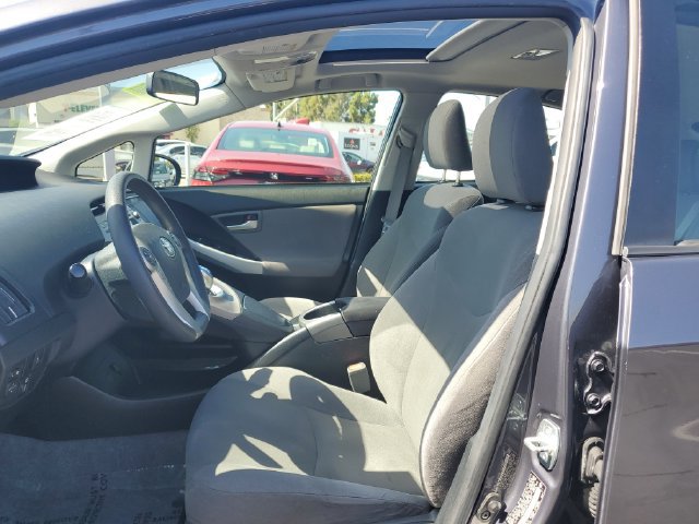 Used 2014 Toyota Prius Three w/ Solar Roof Package FWD image 18