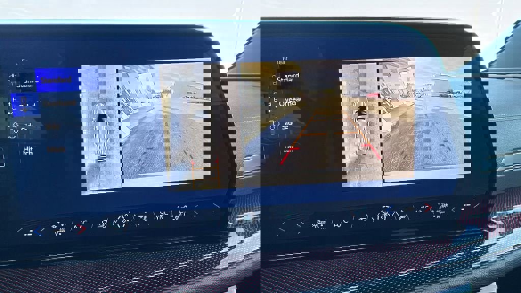 New 2026 Chevrolet Traverse Z71 w/ Enhanced Driving Package image 28