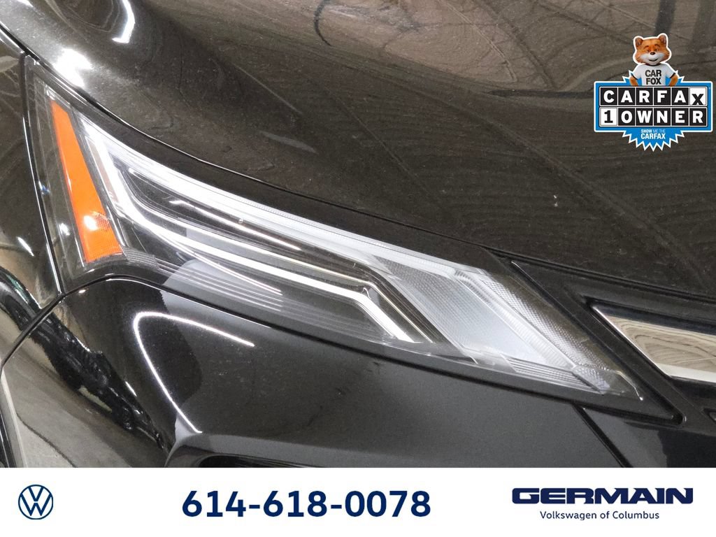 Used 2024 Nissan Rogue Platinum AWD/4WD image 17
