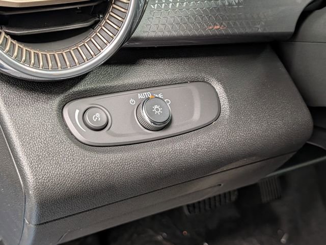 New 2026 Chevrolet Trax ACTIV w/ Driver Confidence Package image 17