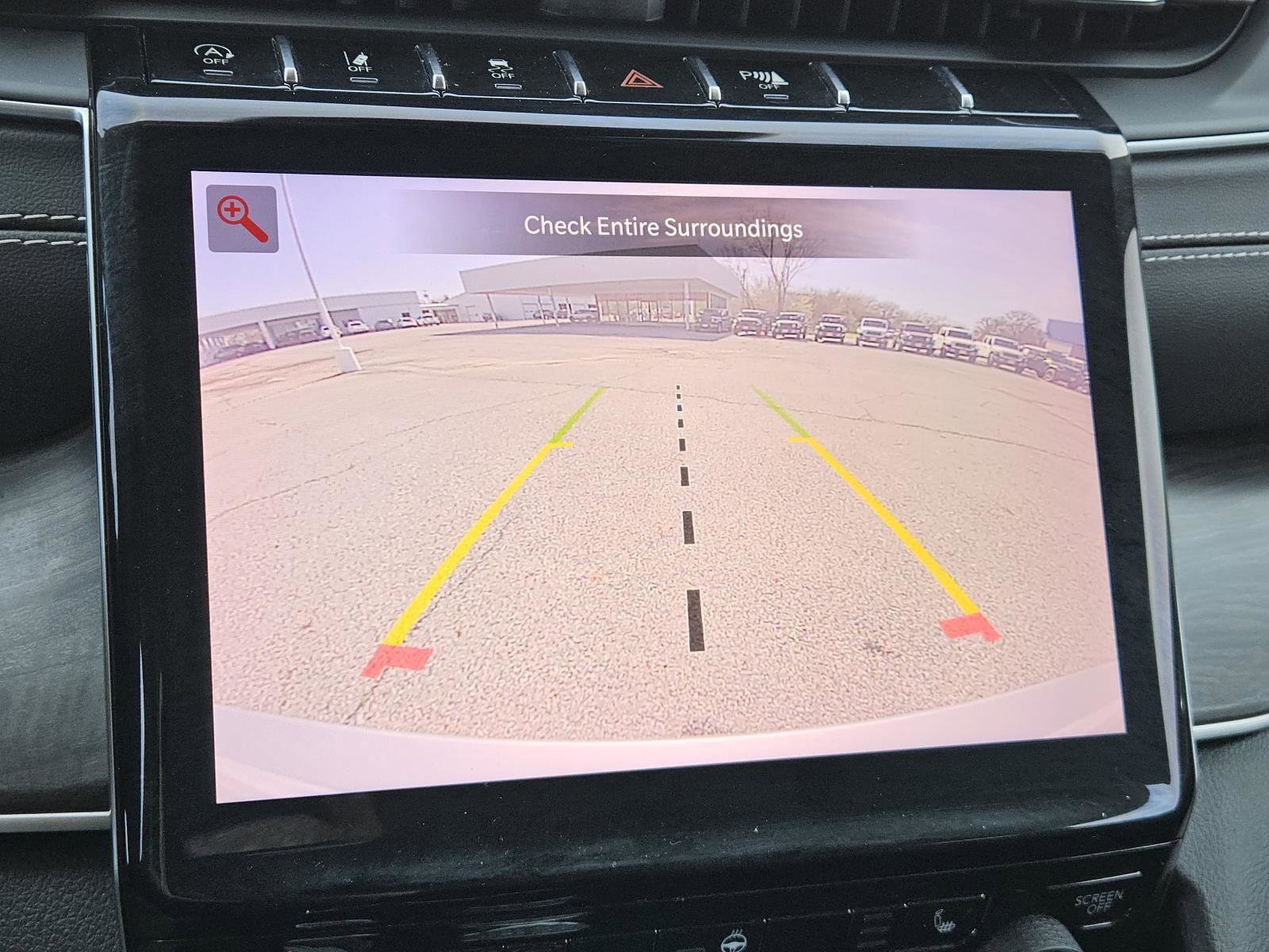 Used 2022 Jeep Grand Cherokee Limited image 17