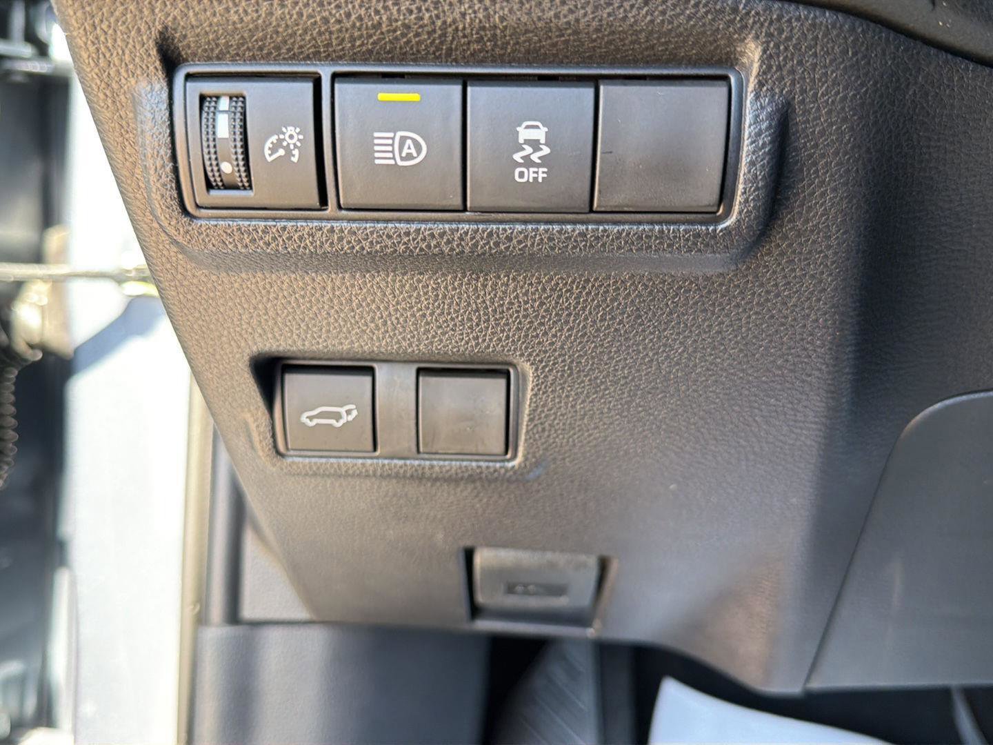 Certified 2026 Toyota Corolla Cross XLE w/ Convenience Package image 20