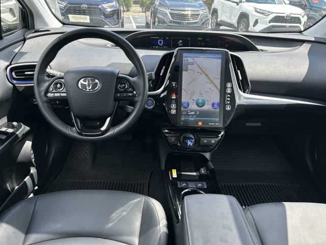 Used 2022 Toyota Prius Limited w/ Premium Convenience Package FWD image 16