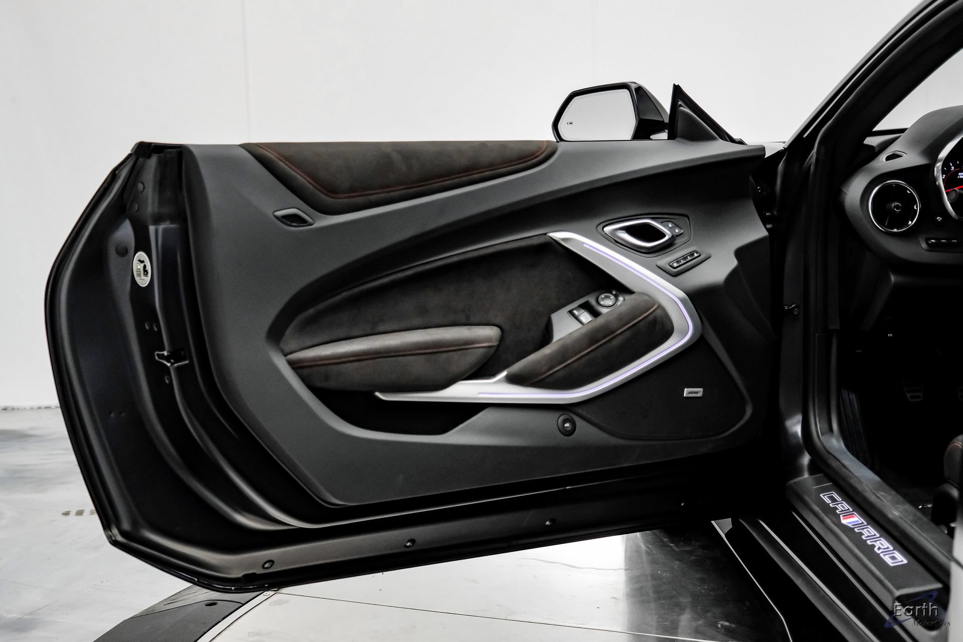 Used 2024 Chevrolet Camaro ZL1 RWD image 90