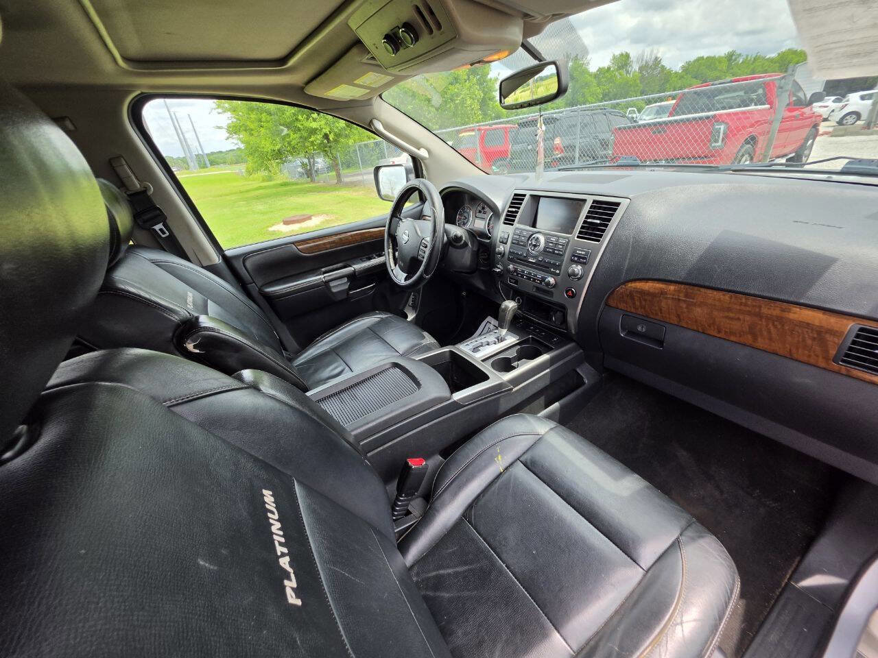 Used 2011 Nissan Armada Platinum w/ 2nd Row Captain Seat Pkg AWD/4WD image 4