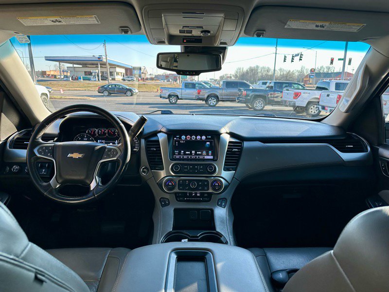 Used 2018 Chevrolet Suburban LT w/ LT Signature Package image 20