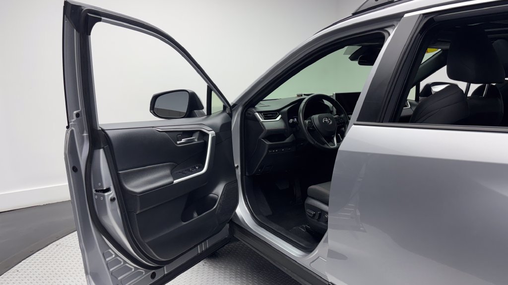 Certified 2024 Toyota RAV4 SE w/ Weather & Moonroof Package AWD/4WD image 20
