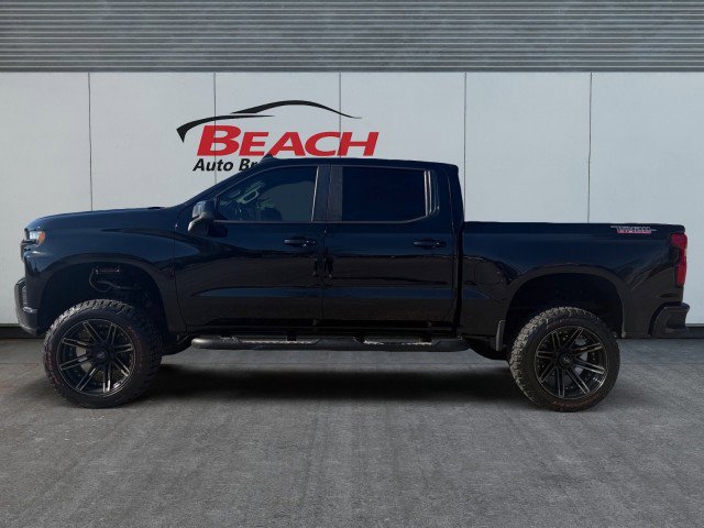 Used 2019 Chevrolet Silverado 1500 LT Trail Boss AWD/4WD image 3