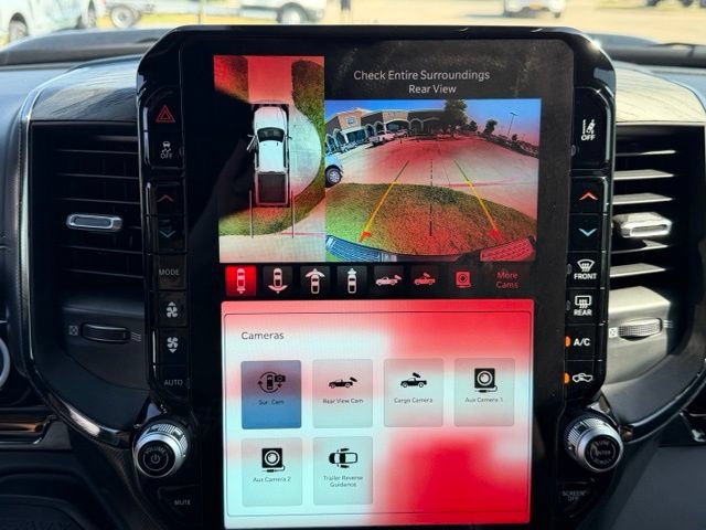 Used 2025 RAM 2500 Limited AWD/4WD image 17