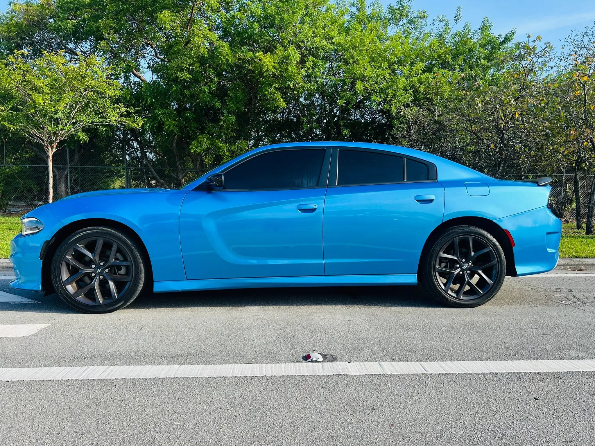 Used 2023 Dodge Charger R/T w/ Blacktop Package RWD image 2
