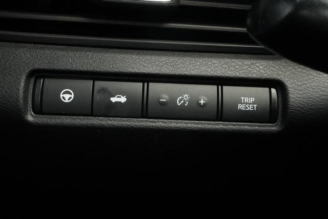 Used 2023 Nissan Altima 2.5 SL AWD/4WD image 18