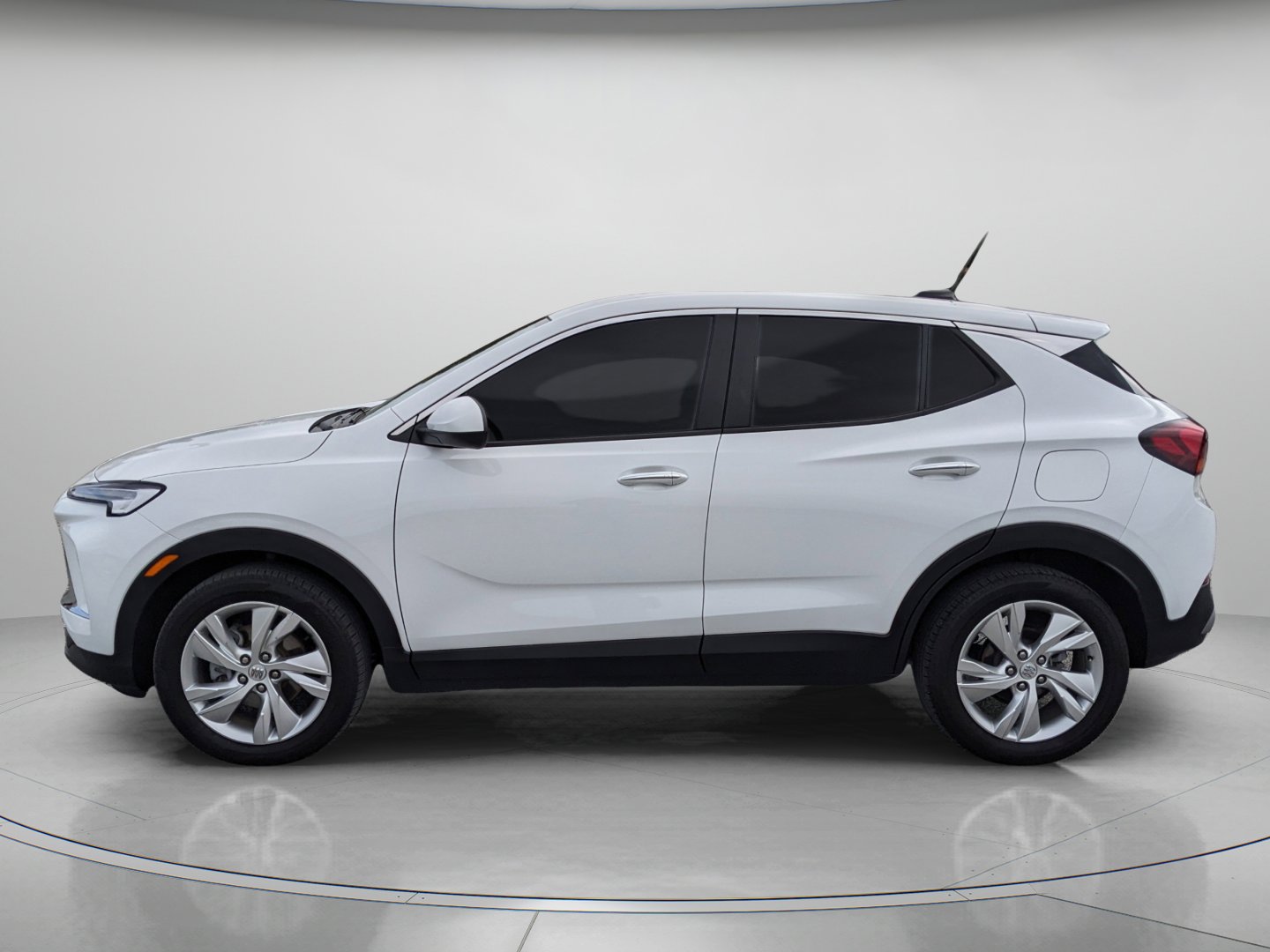 Used 2025 Buick Encore GX Preferred FWD image 5