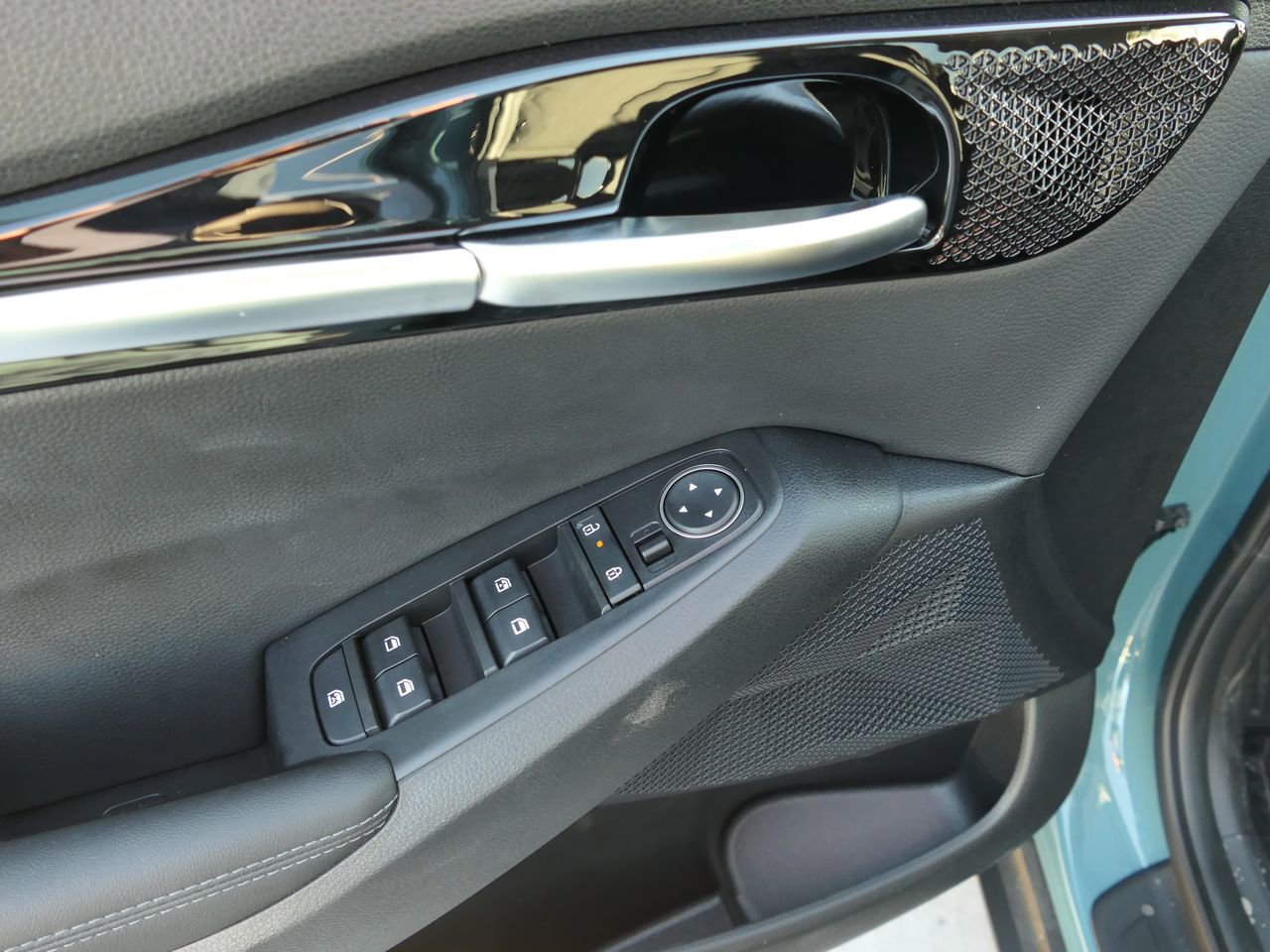 New 2026 Kia Seltos EX image 12