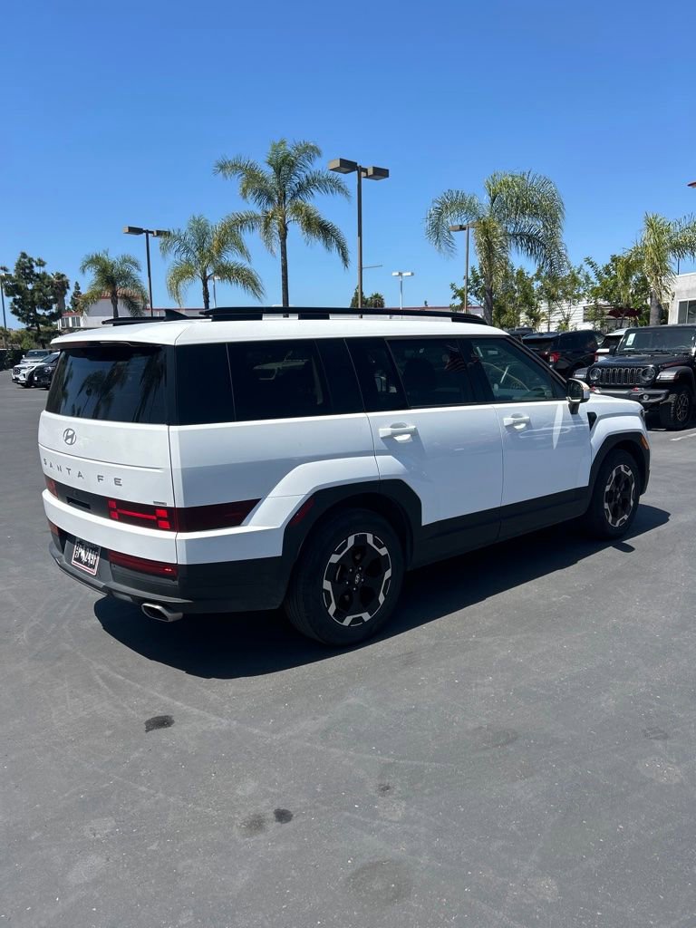 Used 2025 Hyundai Santa Fe SEL image 9