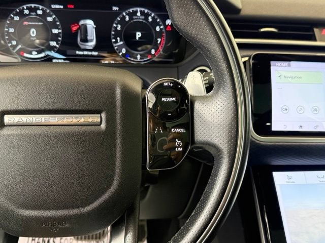 Used 2018 Land Rover Range Rover Velar R-Dynamic SE AWD/4WD image 41