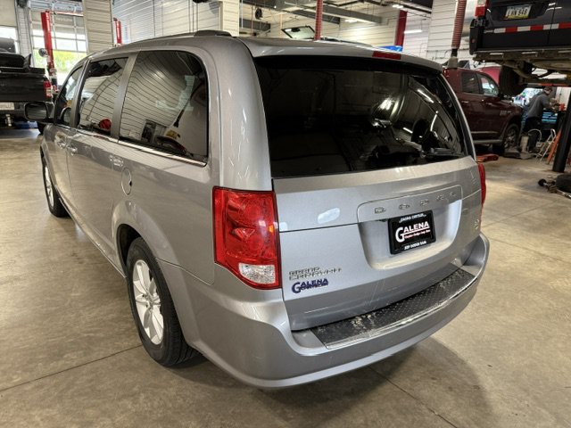 Used 2019 Dodge Grand Caravan SXT FWD image 18