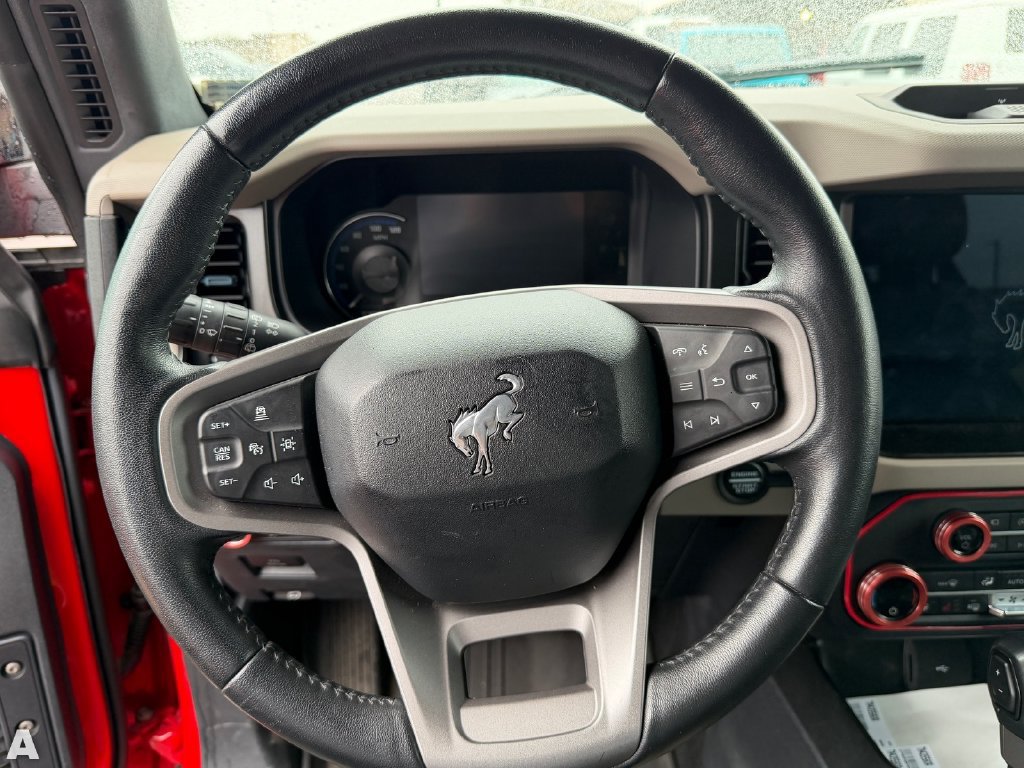 Used 2021 Ford Bronco Wildtrak AWD/4WD image 6