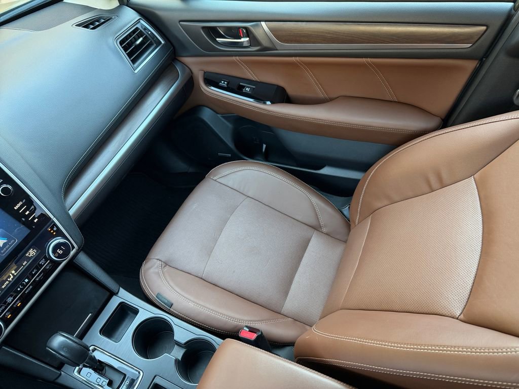 Used 2018 Subaru Outback 3.6R Touring image 17