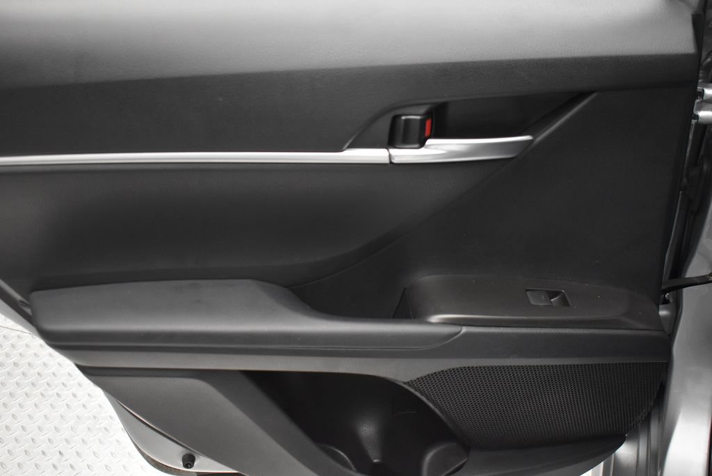 Used 2023 Toyota Camry SE FWD image 28
