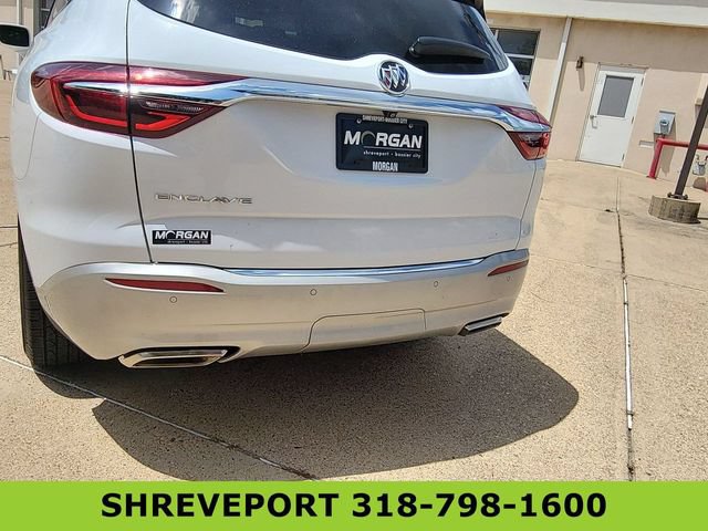 Certified 2020 Buick Enclave Essence w/ Sound and Sites Package FWD image 32