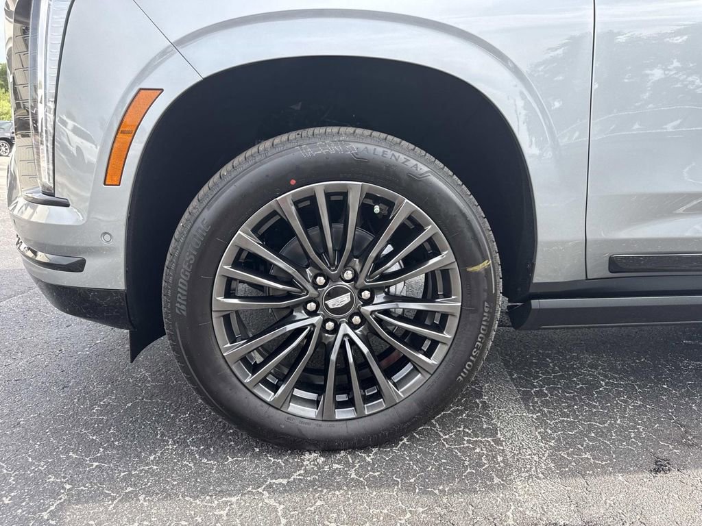 New 2026 Cadillac Escalade Platinum Sport AWD/4WD image 10