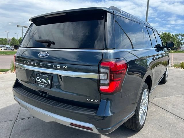Used 2024 Ford Expedition Max Platinum AWD/4WD image 9