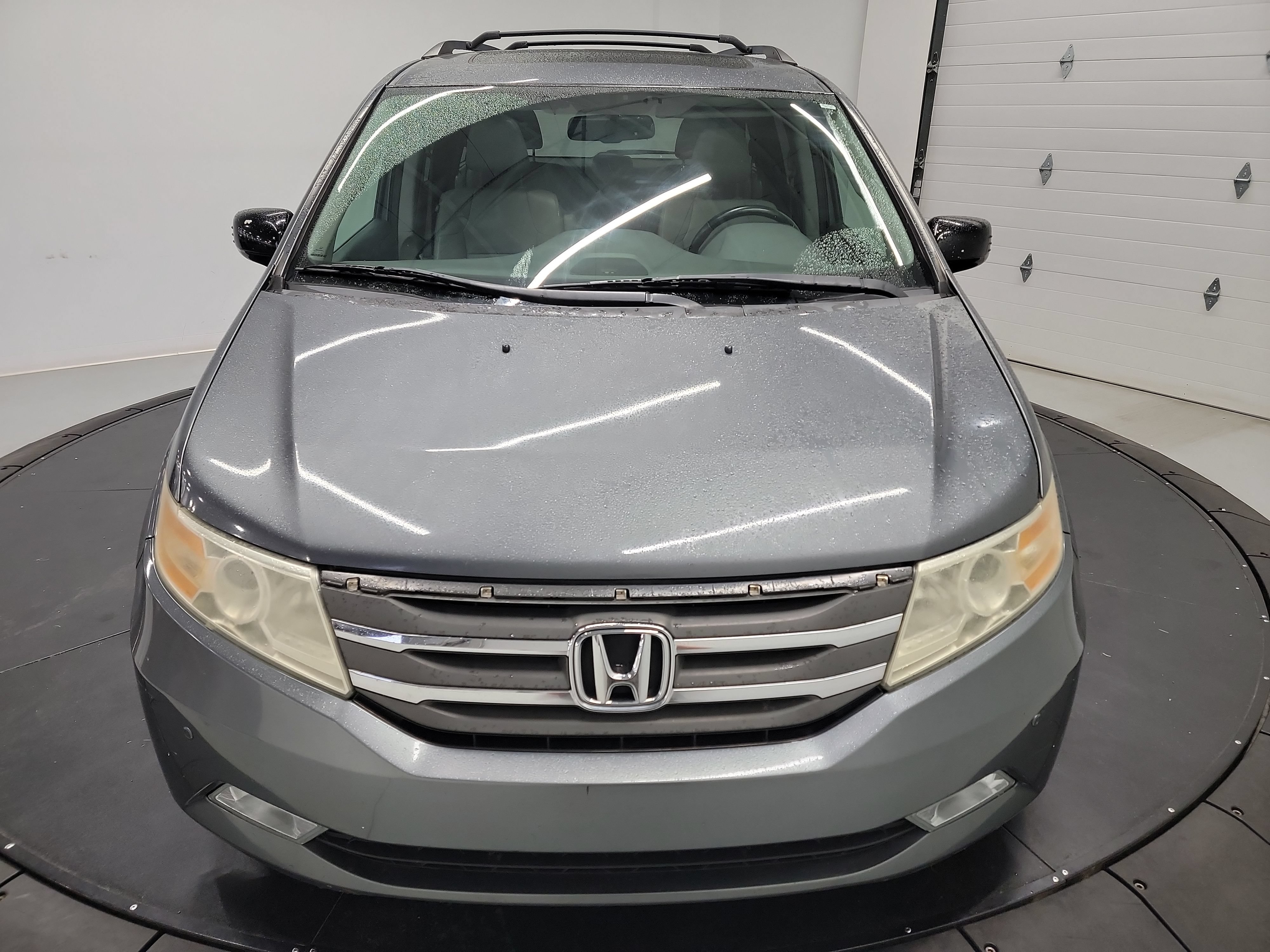 Used 2013 Honda Odyssey Touring image 2