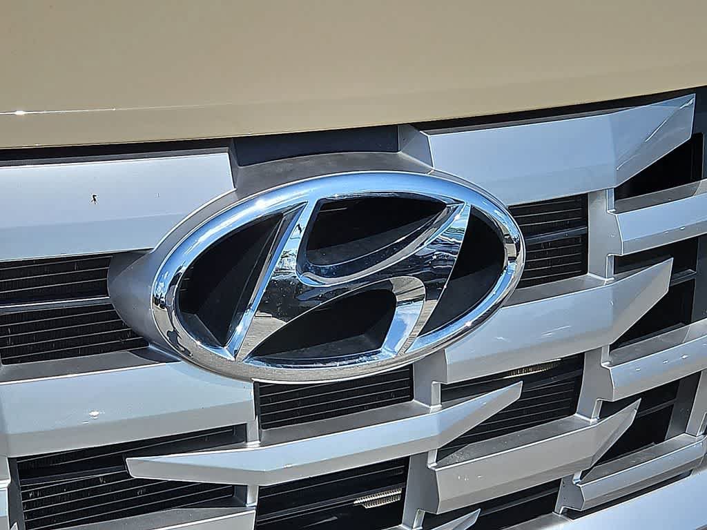 Used 2024 Hyundai Santa Cruz SE AWD/4WD image 29