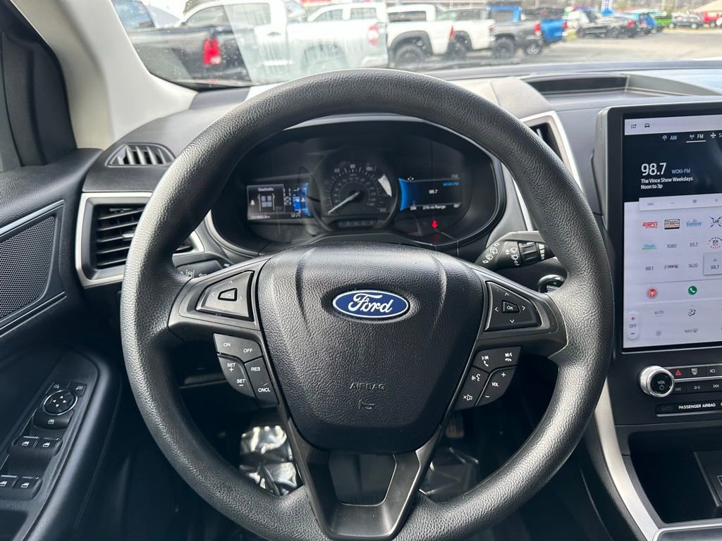 Used 2022 Ford Edge SE image 20